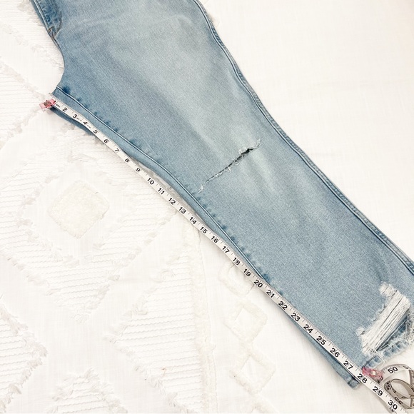 NWT-Good American Good Curve Straight - Picture 14 of 14